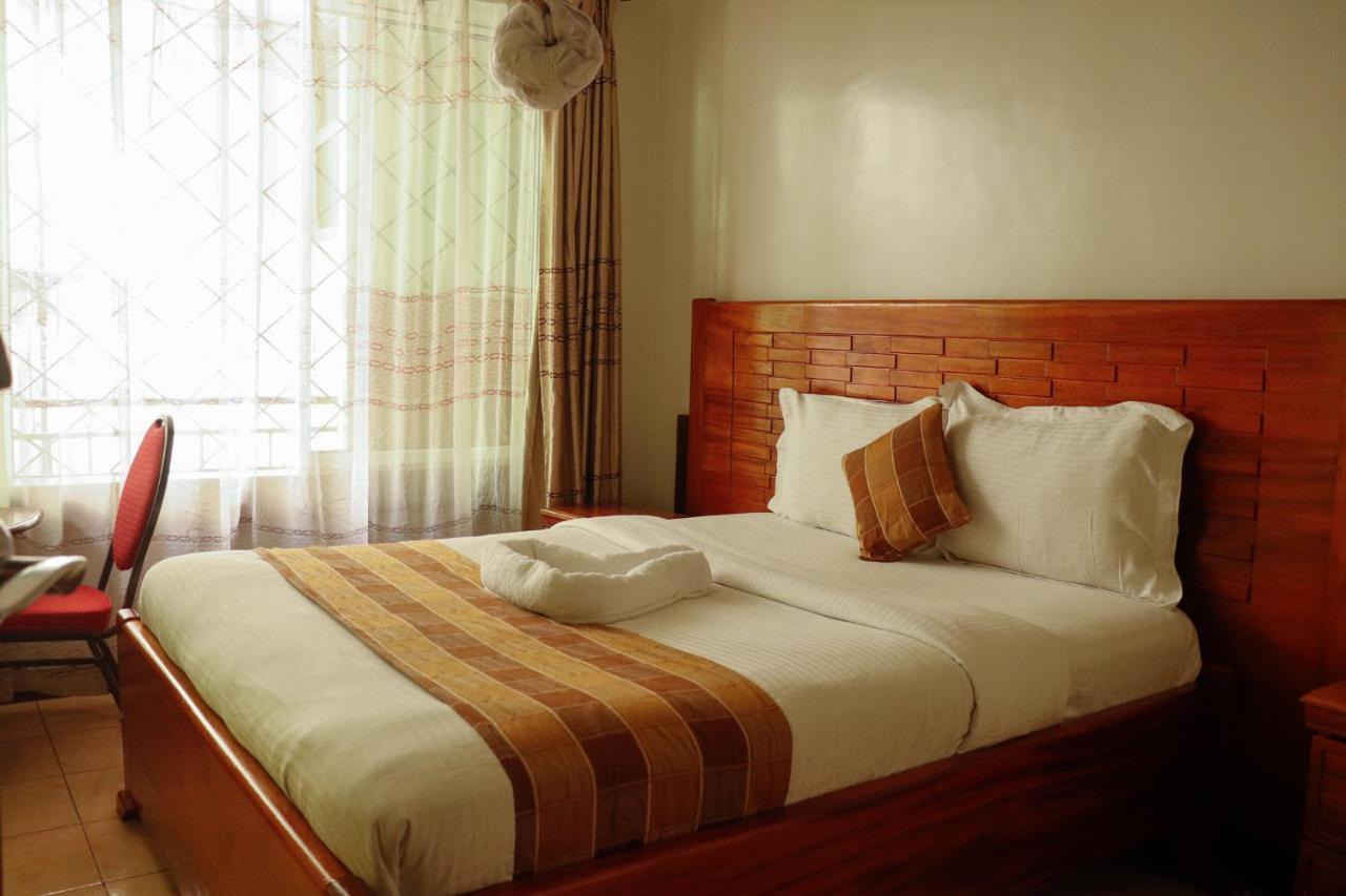 Hotel Sunrise Nairobi Esterno foto